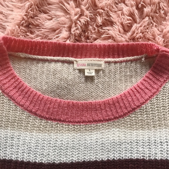 Zenana Outfitters Destroyed Striped Sweater - Picture 4 of 7